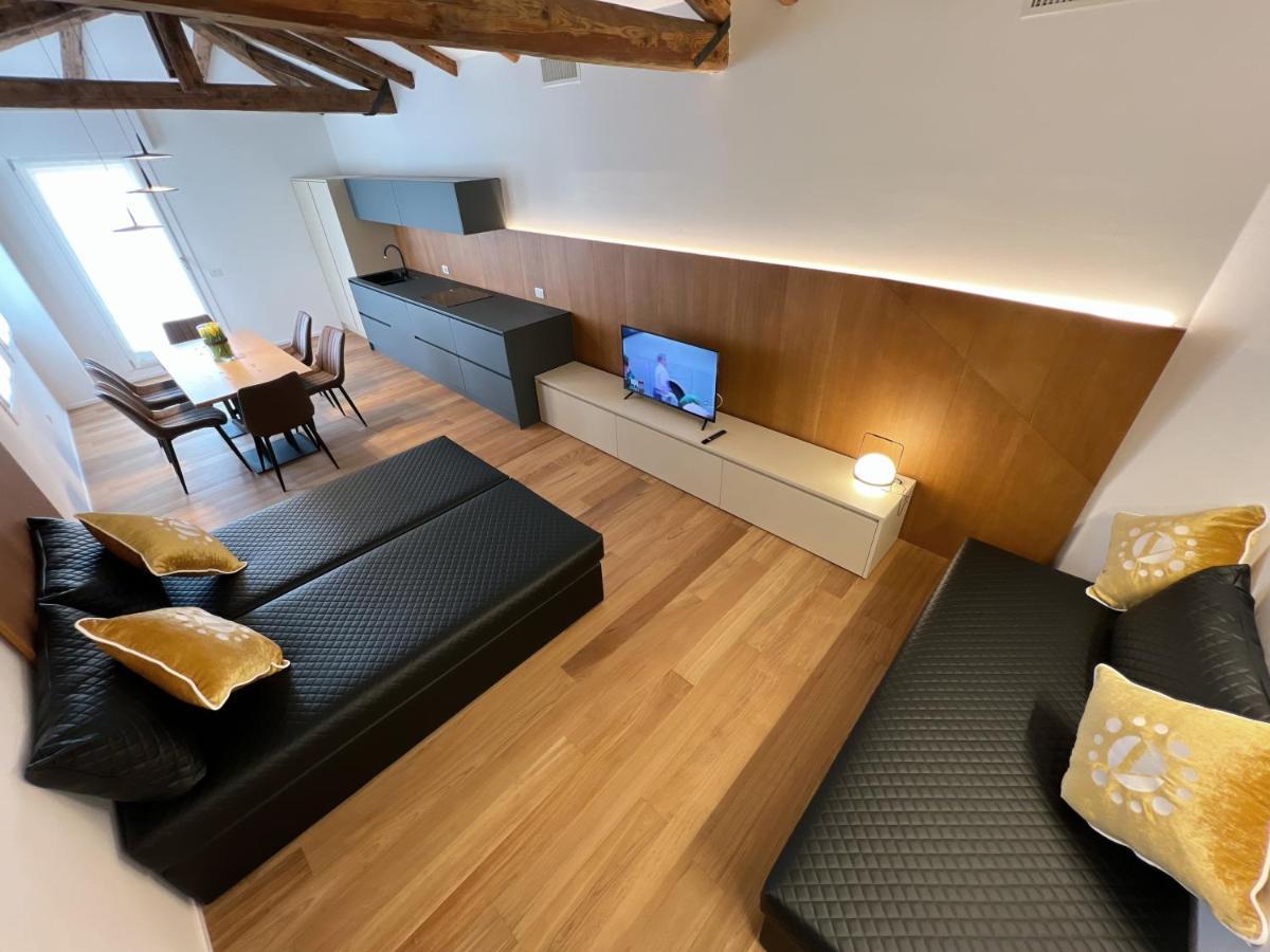 Attico Vivit 60 Apartment Местре Екстериор снимка